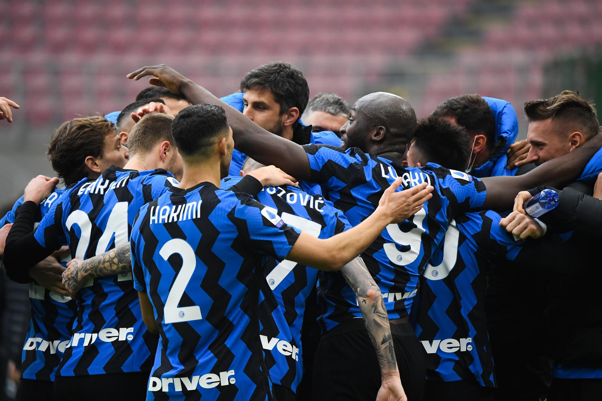 冲刺阶段突围战来临；金州勇士围绕意甲回应争议；更衣室稳定；轮换策略成焦点的简单介绍