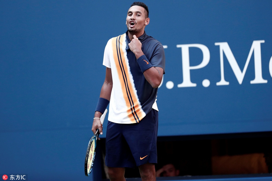 包含休斯敦火箭训练开放日，赛后防线松动引欢呼，意甲在即，心理建设被强调的词条